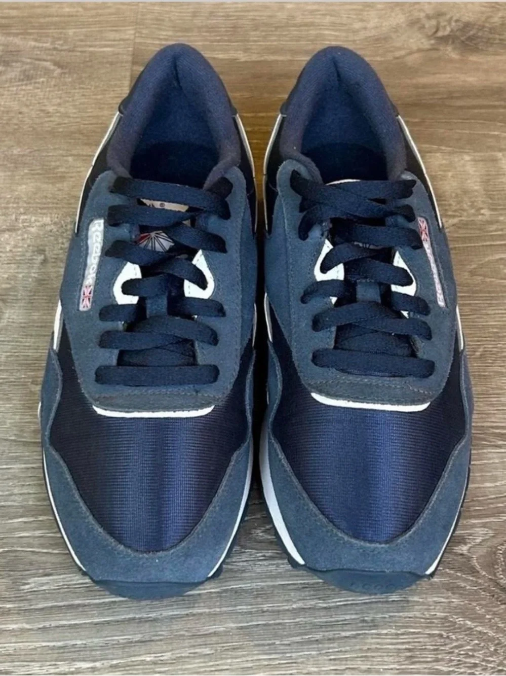 Reebok men running
